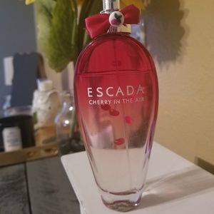 Escada cherry in the air